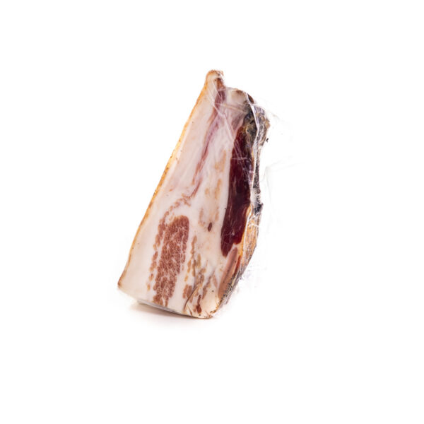 Guanciale-artigianale-di-suino-di-cinta-senese-600x600-1.jpg